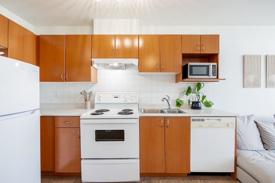 PH6 6991 Victoria Drive Vancouver, BC - 23