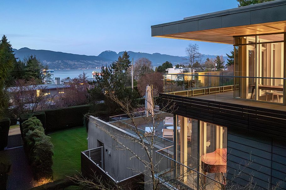 4850 Fannin Avenue Vancouver, BC - 29
