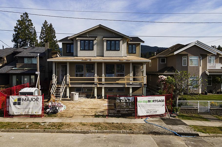 258 E 21st Street North Vancouver, BC - 7