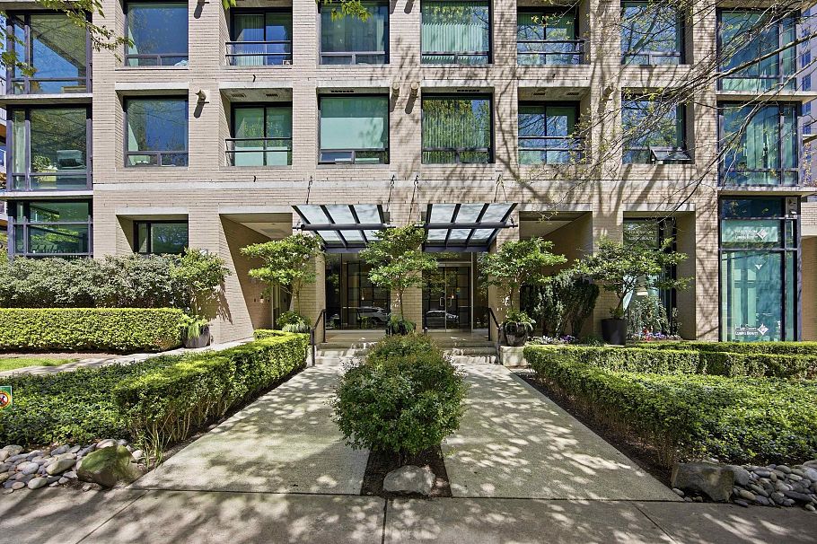 208 1003 Burnaby Street Vancouver, BC - 20