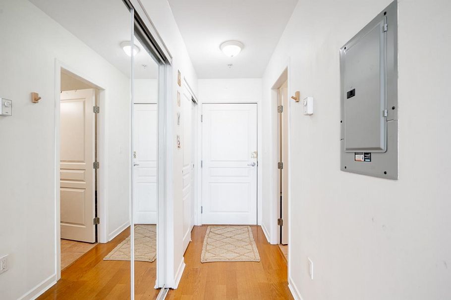 PH6 6991 Victoria Drive Vancouver, BC - 25