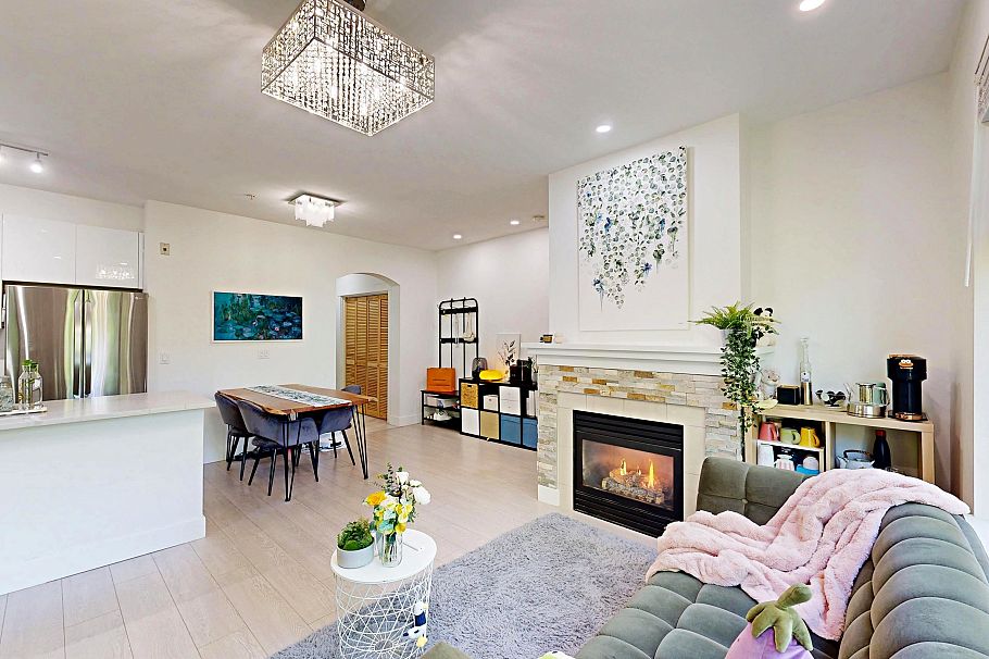 211 2083 W 33rd Avenue Vancouver, BC - 25
