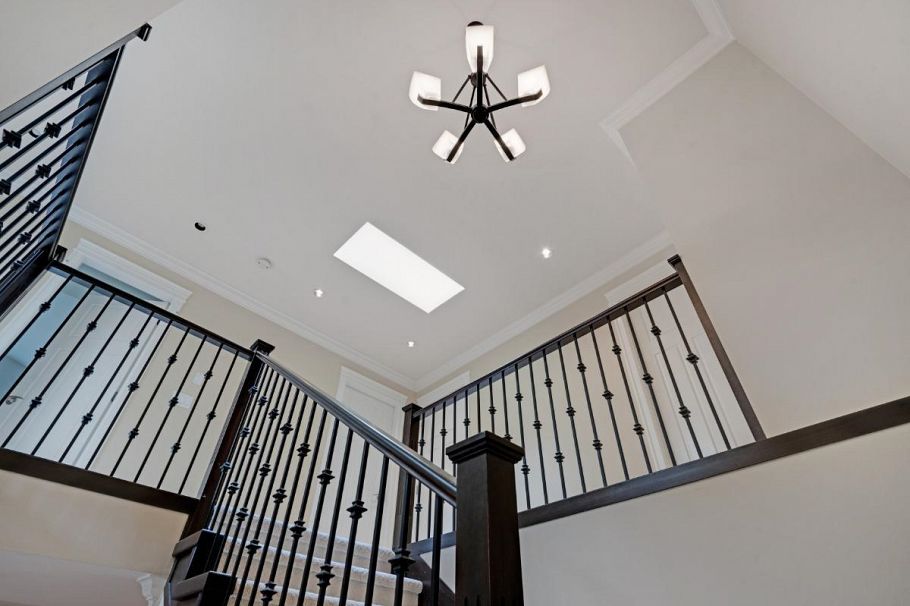 4986 Shirley Avenue North Vancouver, BC - 14