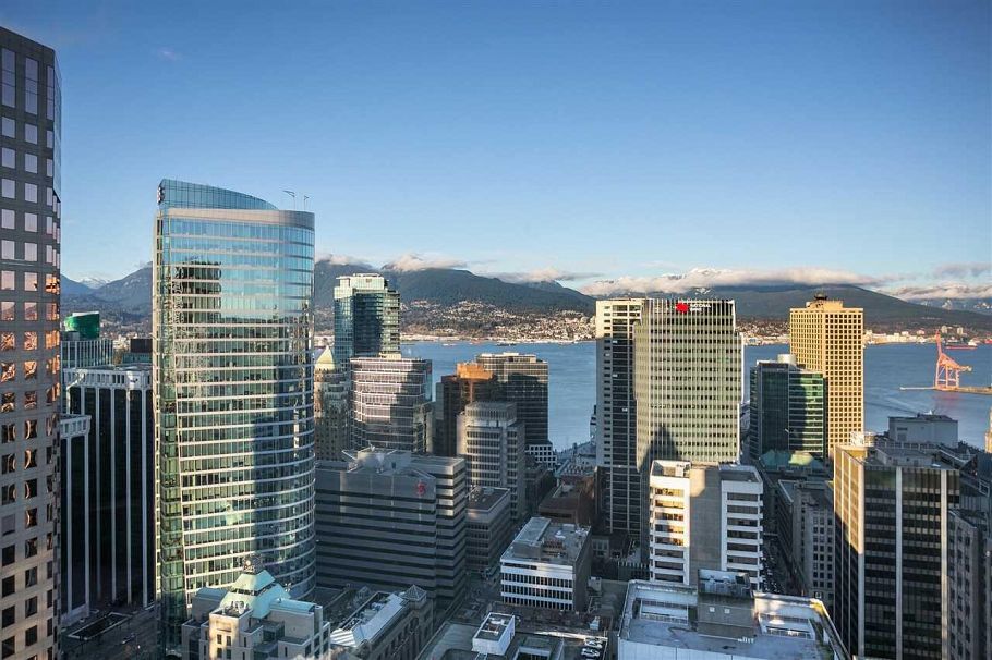 3202 667 Howe Street Vancouver, BC - 1