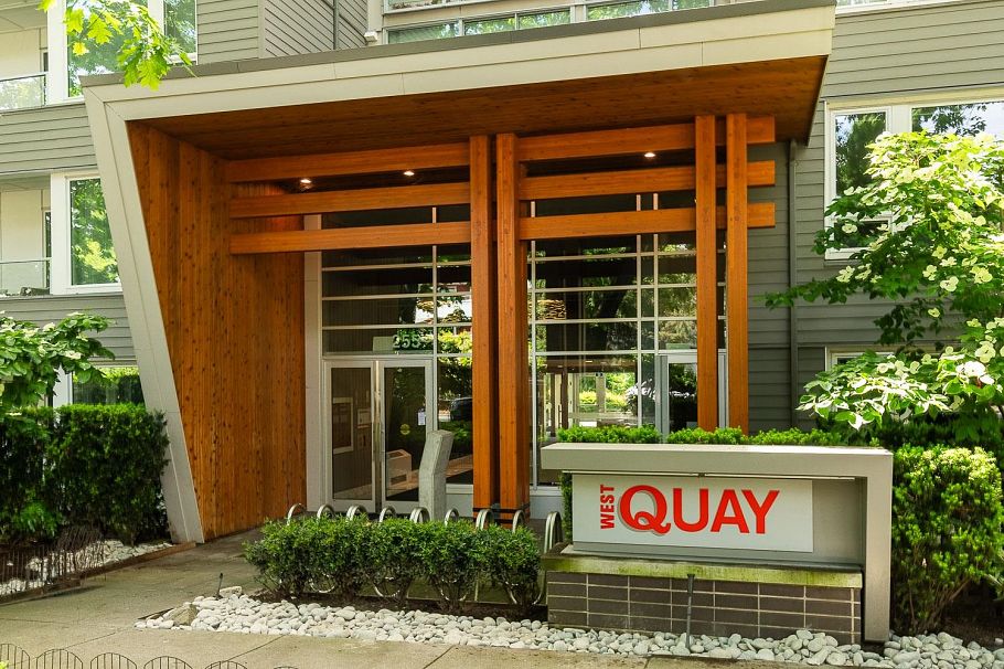 120 255 W 1st Street North Vancouver, BC - 29