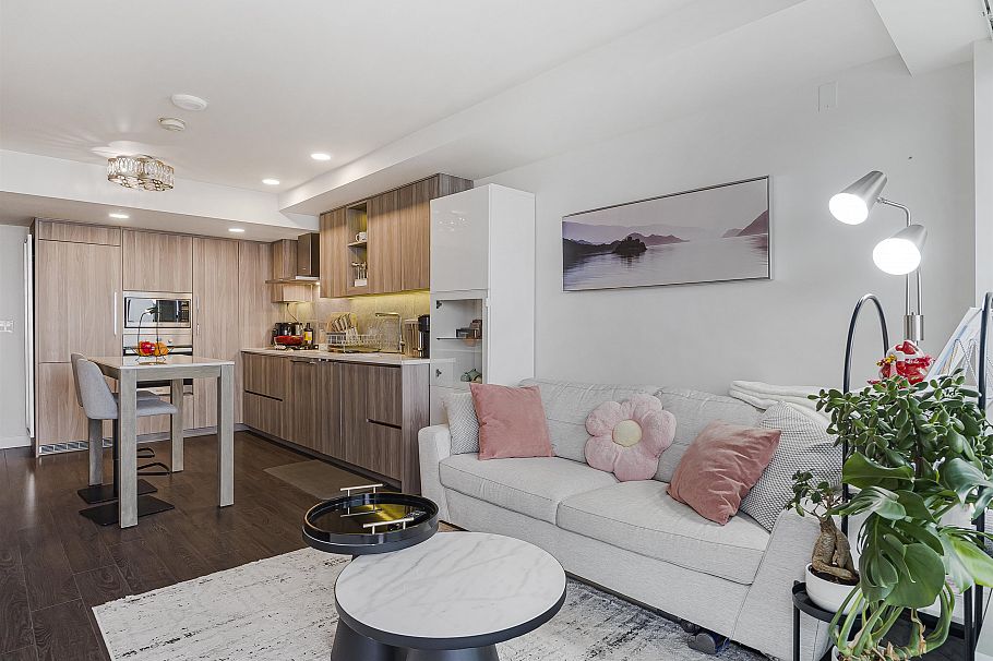 2505 433 SW Marine Drive Vancouver, BC - 2