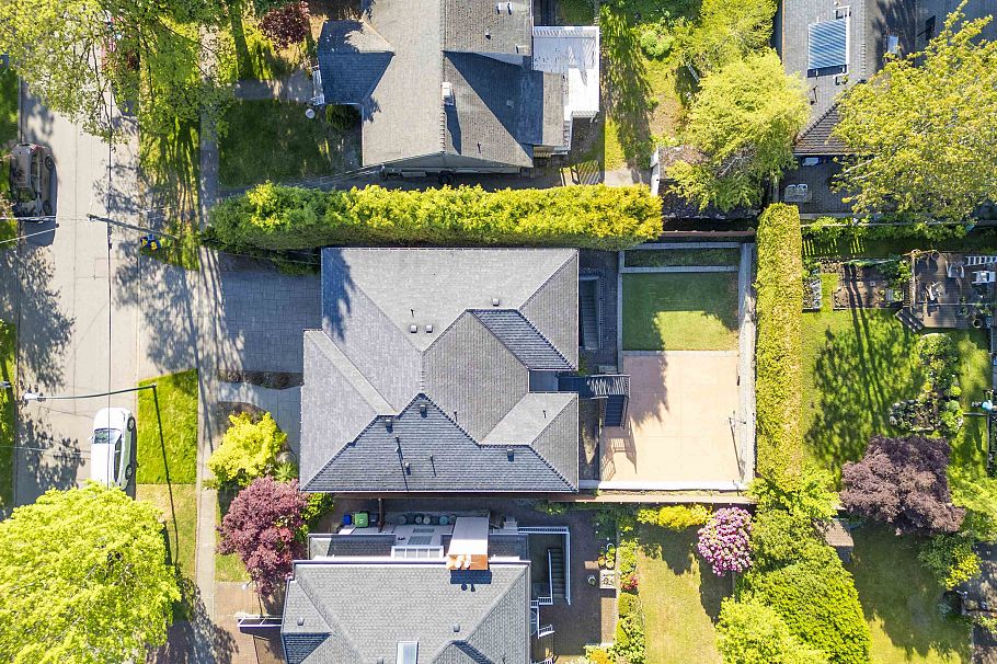 3439 W 40th Avenue Vancouver, BC - 4