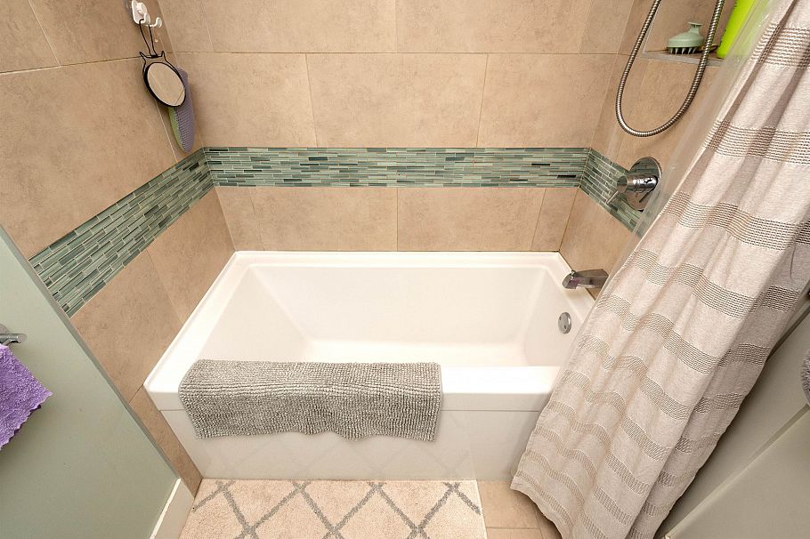 3908 Blenheim Street Vancouver, BC - 40