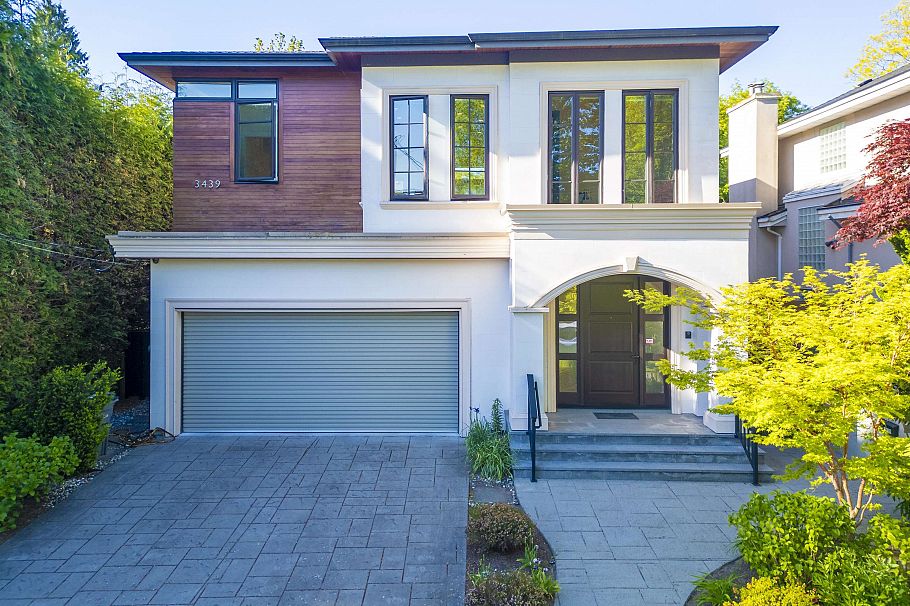 3439 W 40th Avenue Vancouver, BC - 2