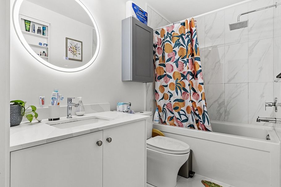 102 2688 Duke Street Vancouver, BC - 11