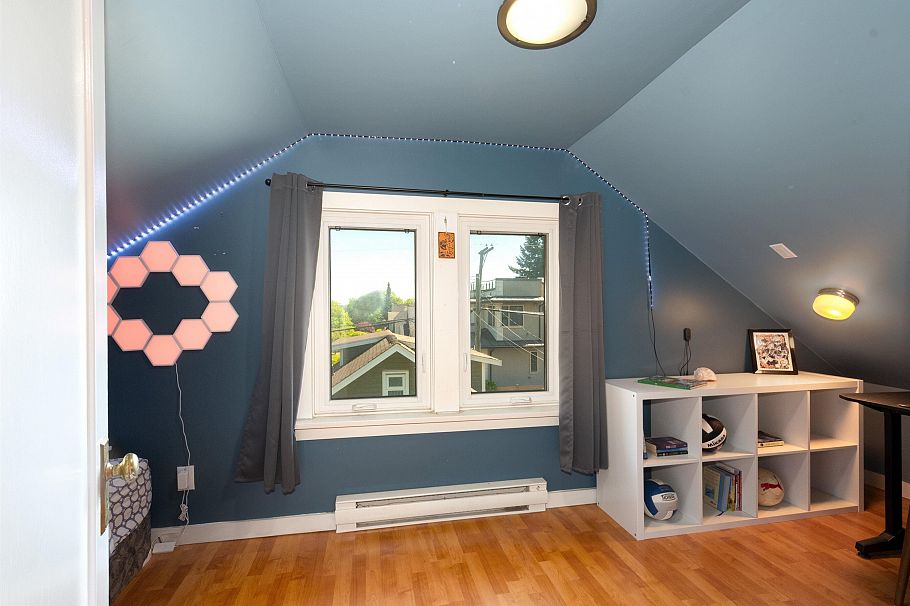 3908 Blenheim Street Vancouver, BC - 21