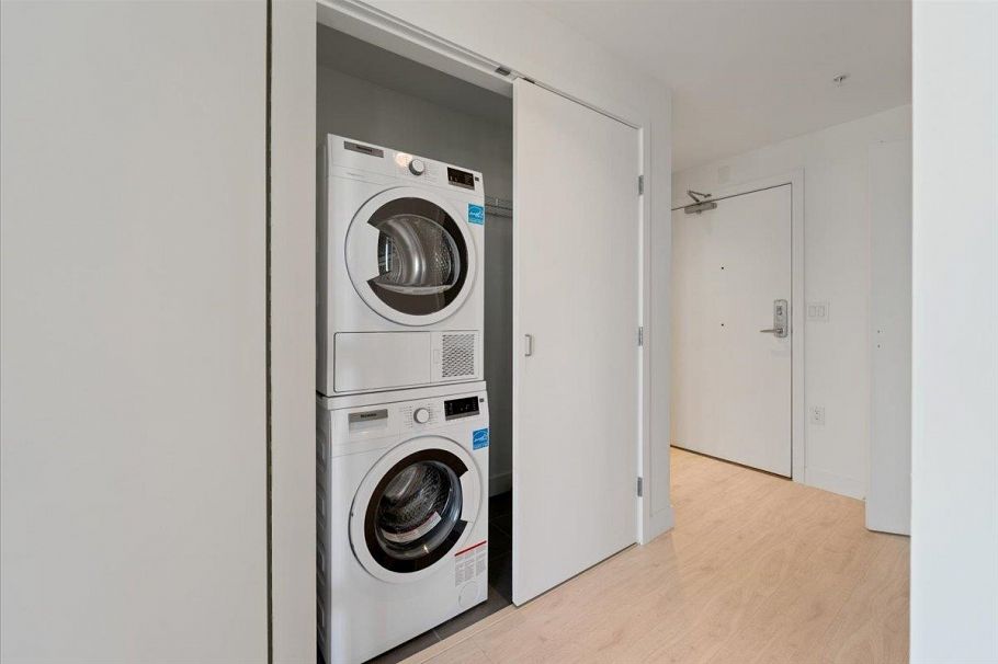 410 8138 Fraser Street Vancouver, BC - 18