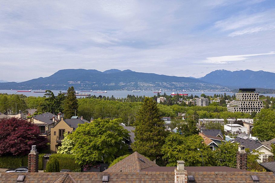 3820 W 12th Avenue Vancouver, BC - 7