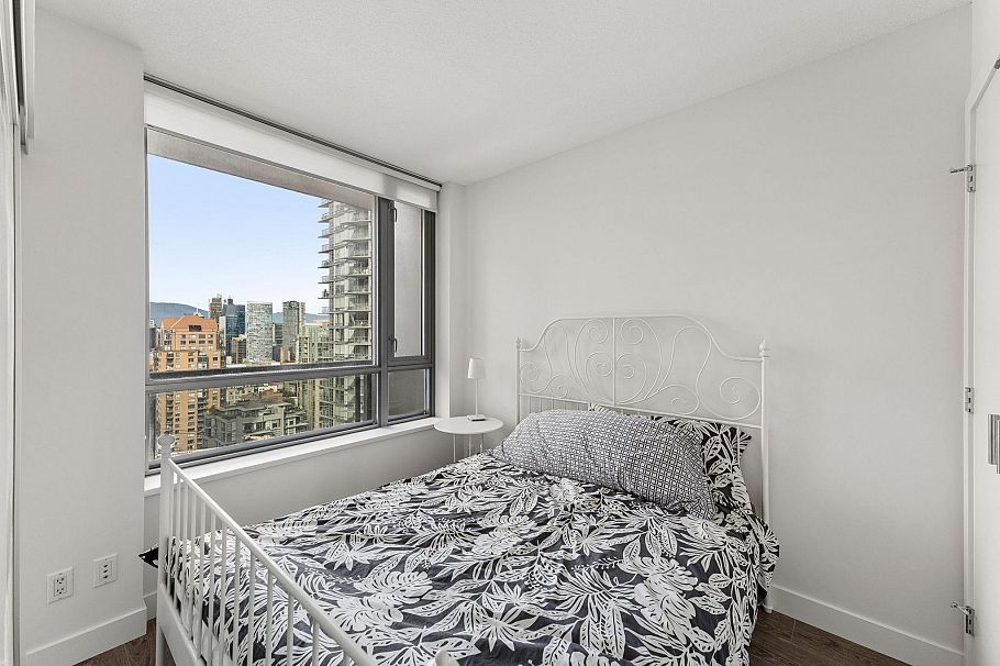 2705 1308 Hornby Street Vancouver, BC - 16