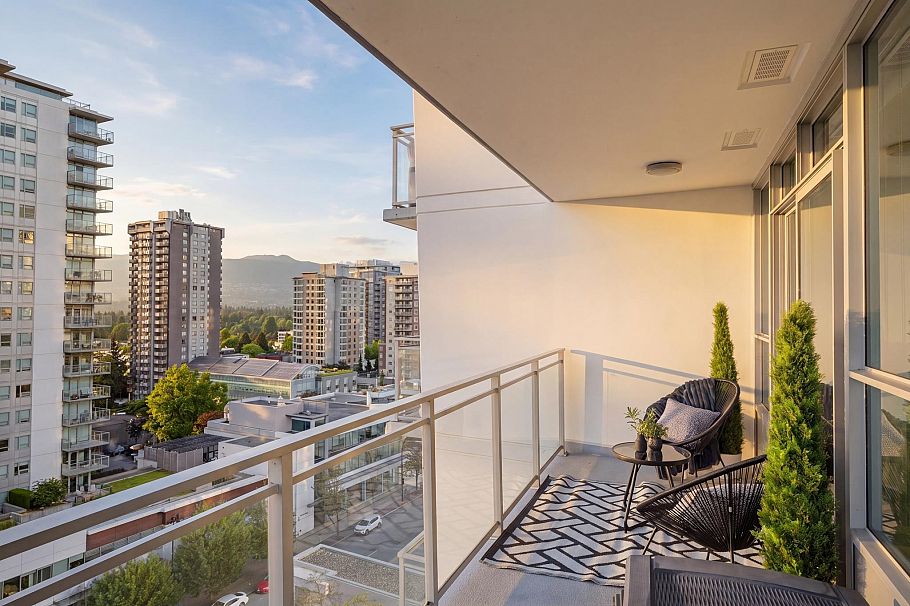 906 112 E 13th Street North Vancouver, BC - 26