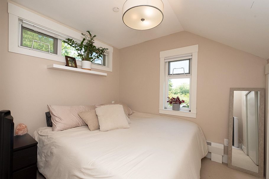 3908 Blenheim Street Vancouver, BC - 38