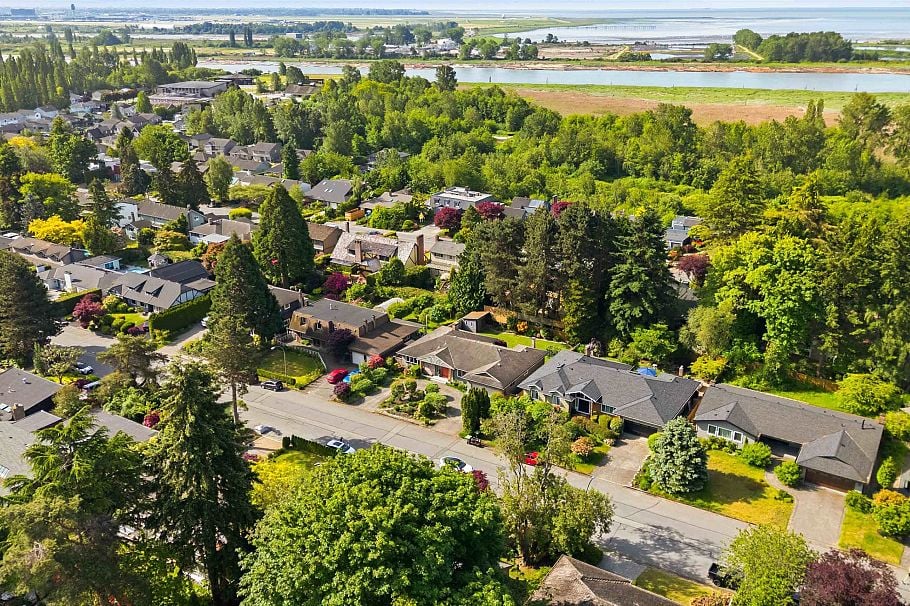 4264 Musqueam Drive Vancouver, BC - 39