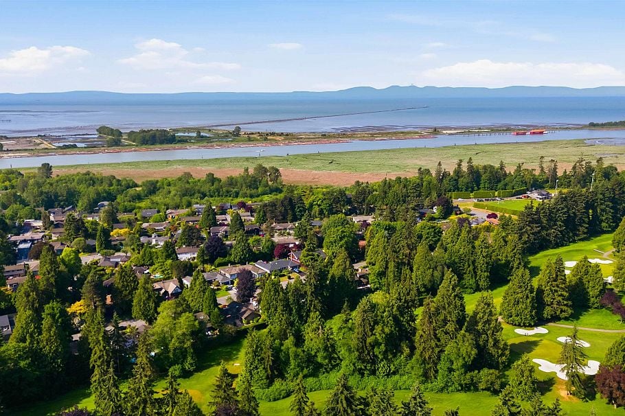 4264 Musqueam Drive Vancouver, BC - 40