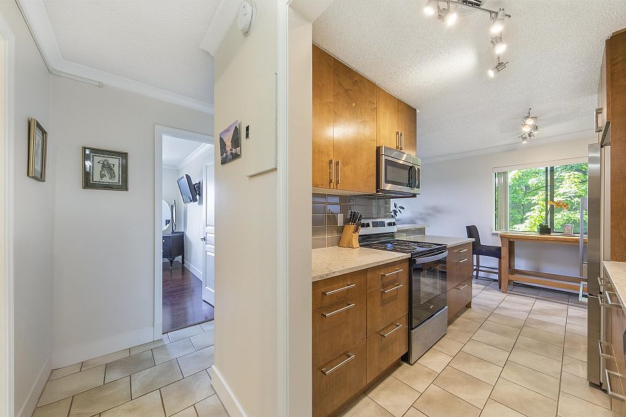 222 340 W 3rd Street North Vancouver, BC - 16