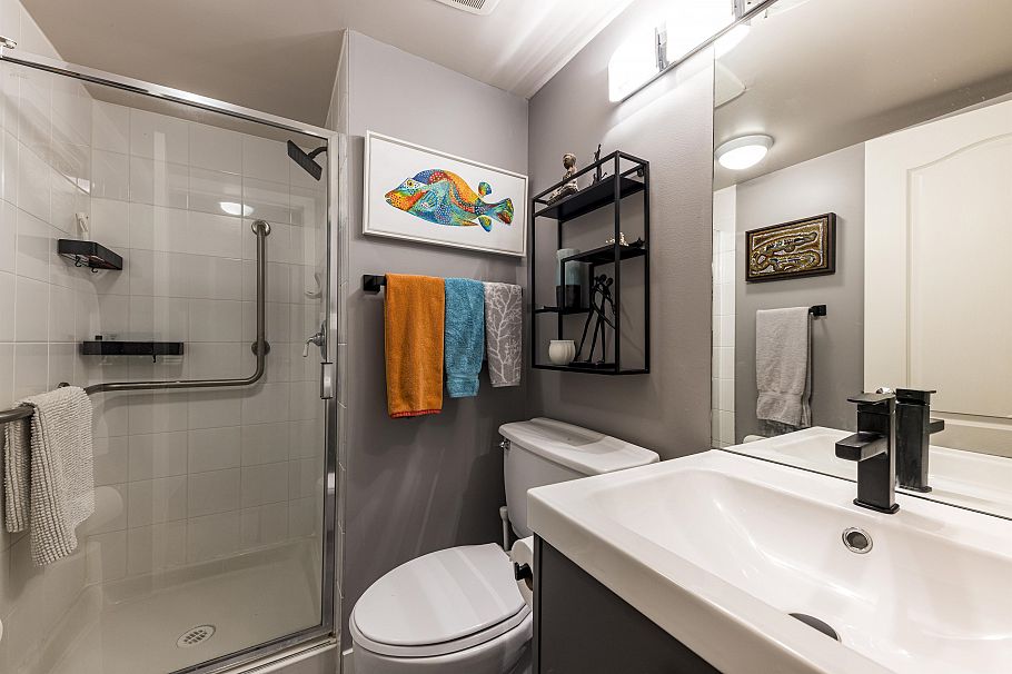 412 2059 Chesterfield Avenue North Vancouver, BC - 20