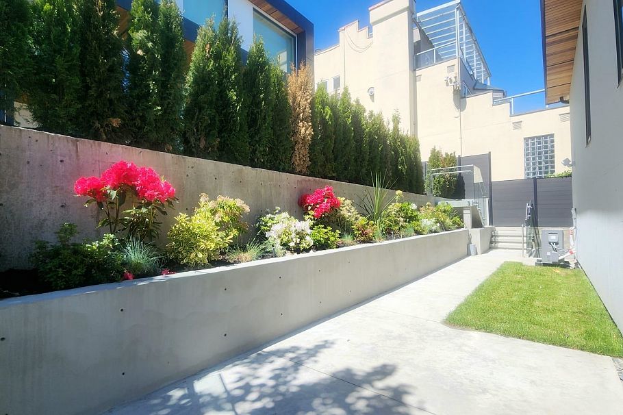 laneway 3550 QUESNEL DRIVE, Vancouver BC V6L 2W6 Vancouver, BC - 20