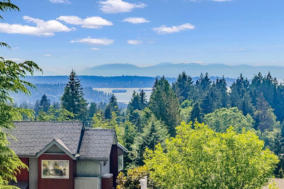 4275 Chelsea Crescent North Vancouver, BC - 26