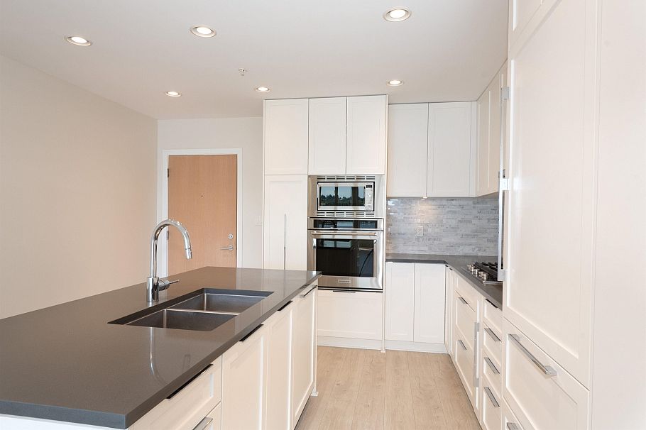 306 3873 Cates Landing Way North Vancouver, BC - 5