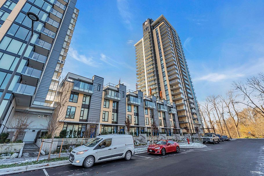 1906 1401 Hunter Street North Vancouver, BC - 20