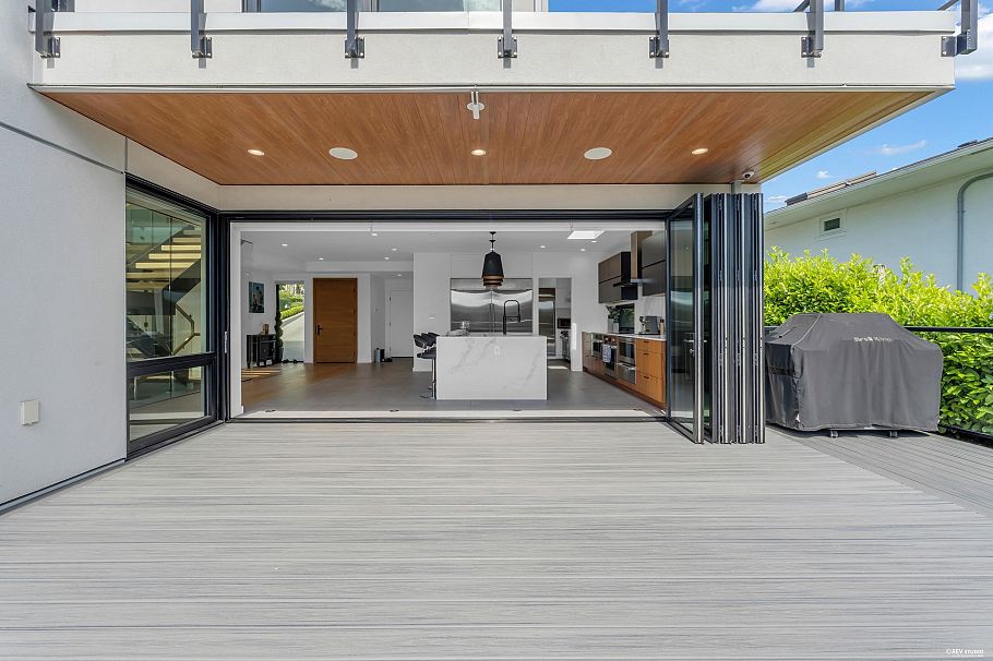 4275 Chelsea Crescent North Vancouver, BC - 12