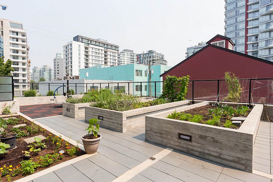 605 1788 Ontario Street Vancouver, BC - 23
