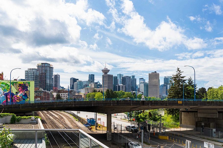 214 289 Alexander Street Vancouver, BC - 7