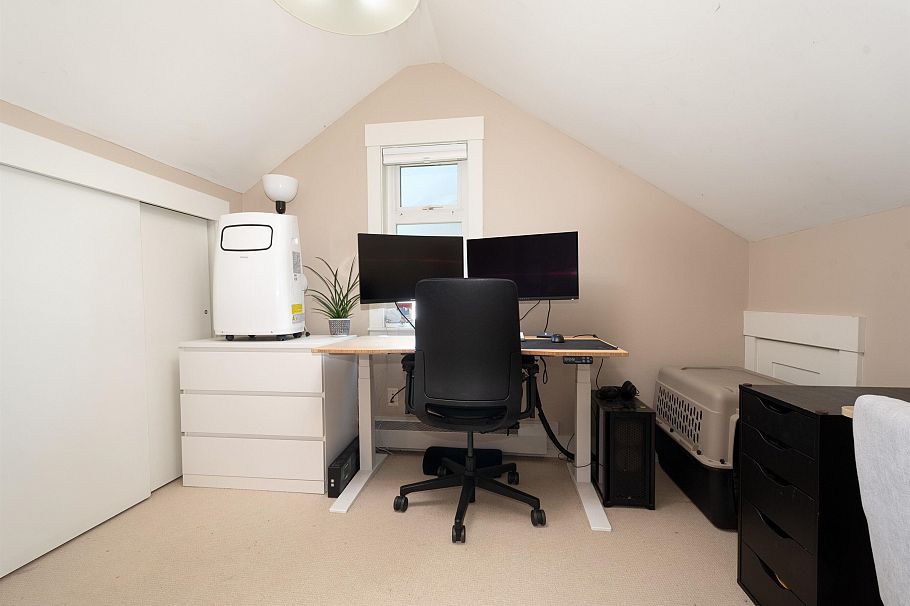 3908 Blenheim Street Vancouver, BC - 37