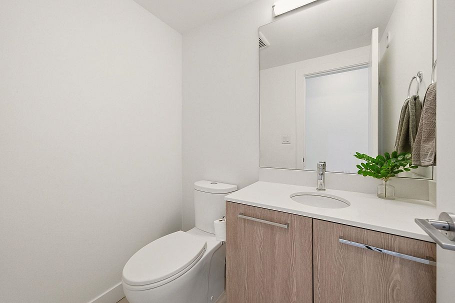 59 3597 Malsum Drive North Vancouver, BC - 19