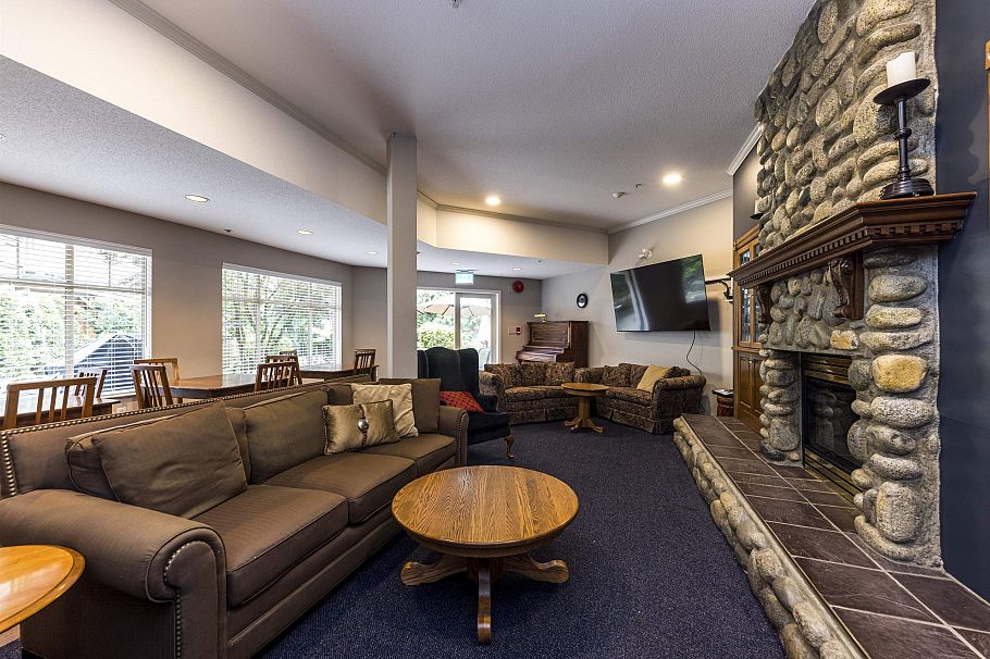 412 2059 Chesterfield Avenue North Vancouver, BC - 27