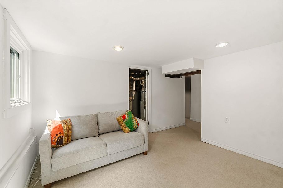 2628 William Street Vancouver, BC - 23