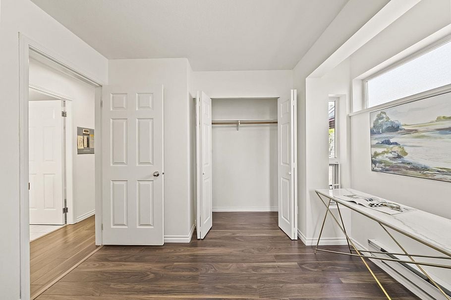 302 1406 W 73rd Avenue Vancouver, BC - 26