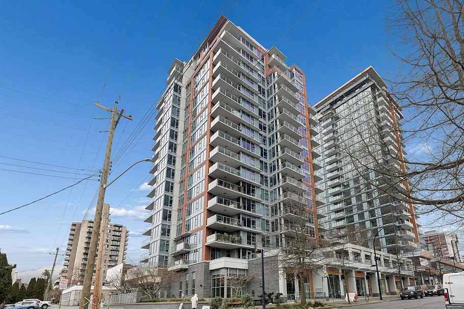608 150 W 15th Street North Vancouver, BC - 26