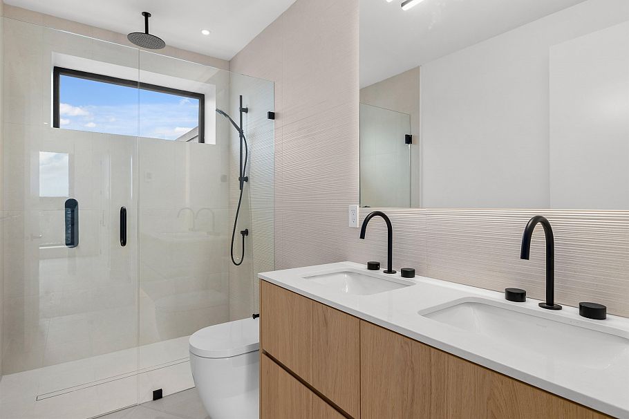 4470 Ash Street Vancouver, BC - 21