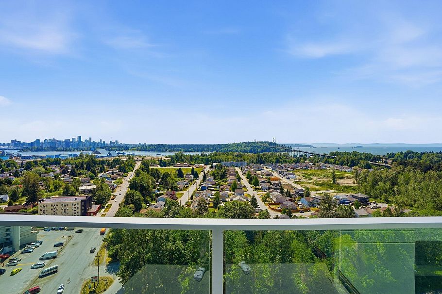 1904 1632 Lions Gate Lane North Vancouver, BC - 1