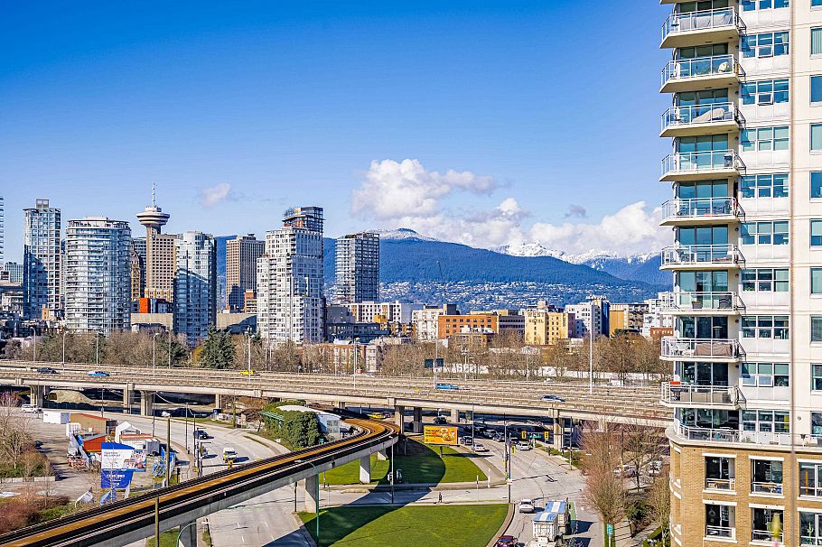 806 1088 Quebec Street Vancouver, BC - 32