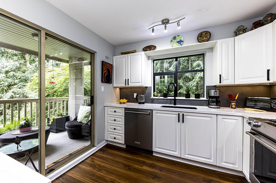 412 2059 Chesterfield Avenue North Vancouver, BC - 7