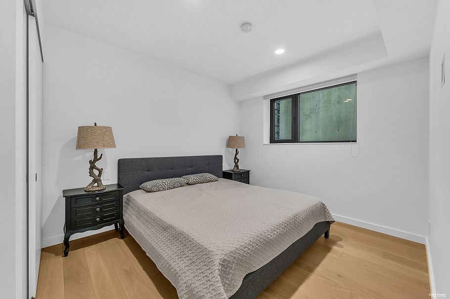 4275 Chelsea Crescent North Vancouver, BC - 32