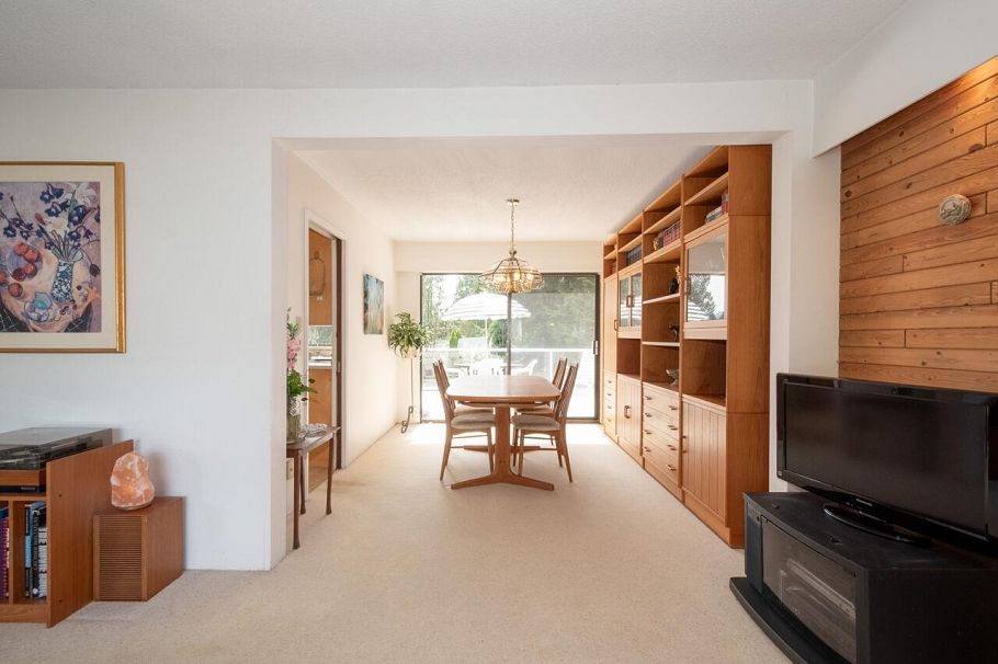 4057 Violet Street North Vancouver, BC - 7