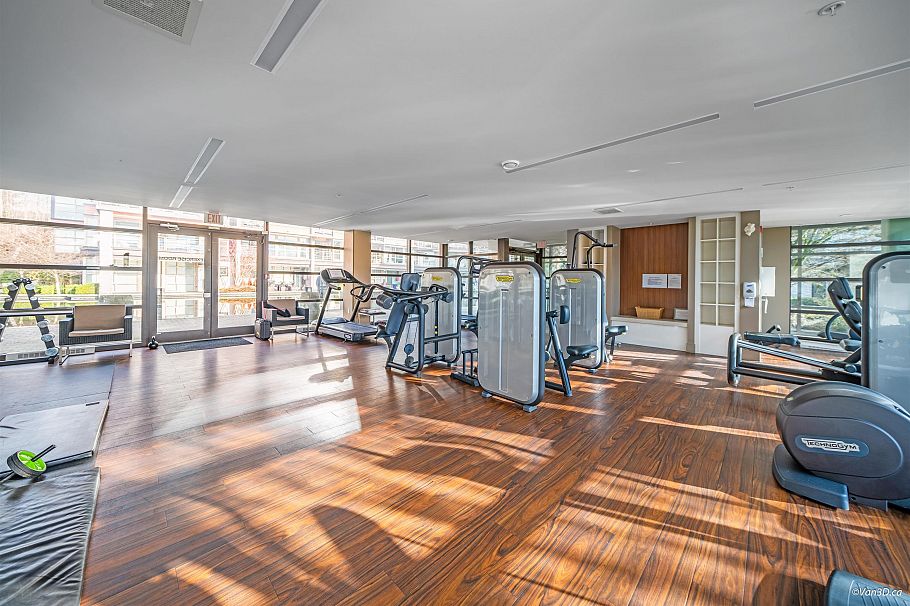 316 3606 Aldercrest Drive North Vancouver, BC - 18
