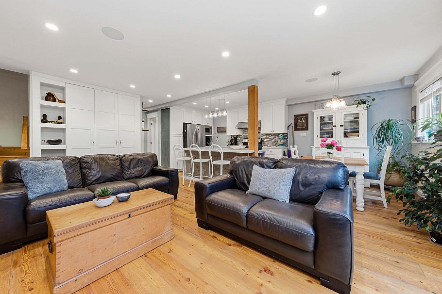 1126 Premier Street North Vancouver, BC - 7