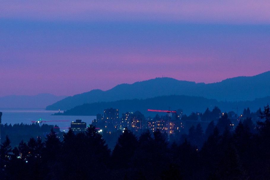 608 150 W 15th Street North Vancouver, BC - 3