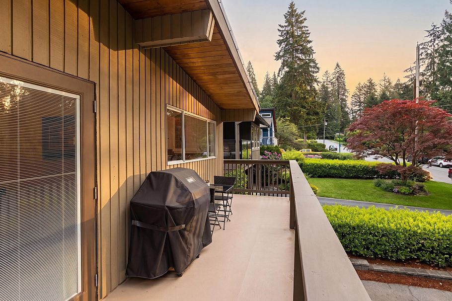 676 Wellington Drive North Vancouver, BC - 15