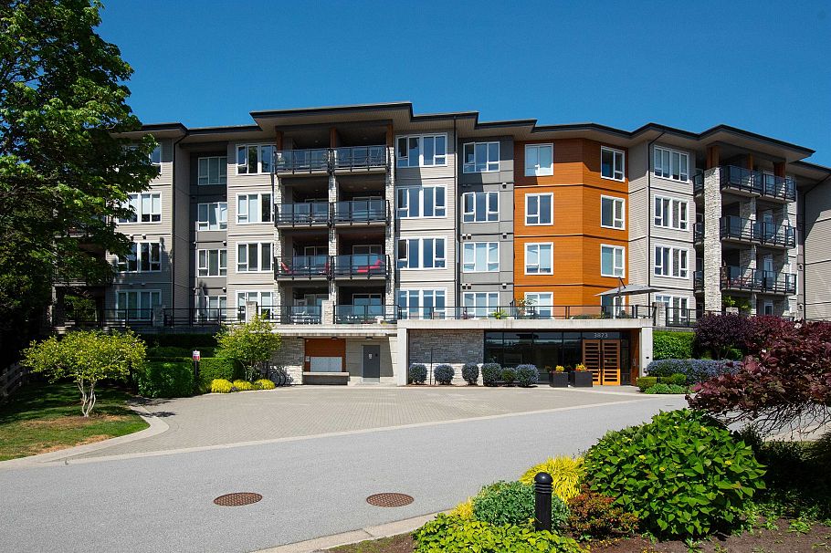 306 3873 Cates Landing Way North Vancouver, BC - 1