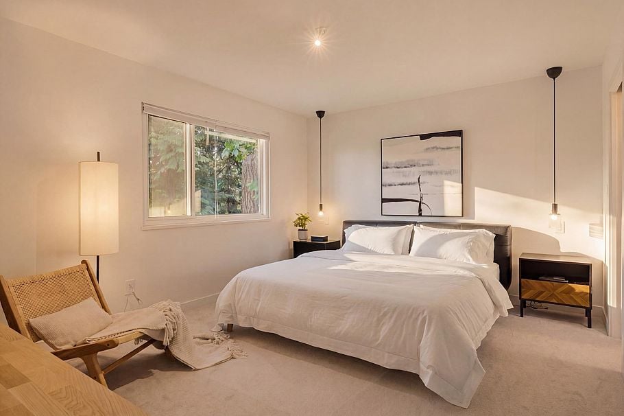 2221 Bowser Avenue North Vancouver, BC - 19