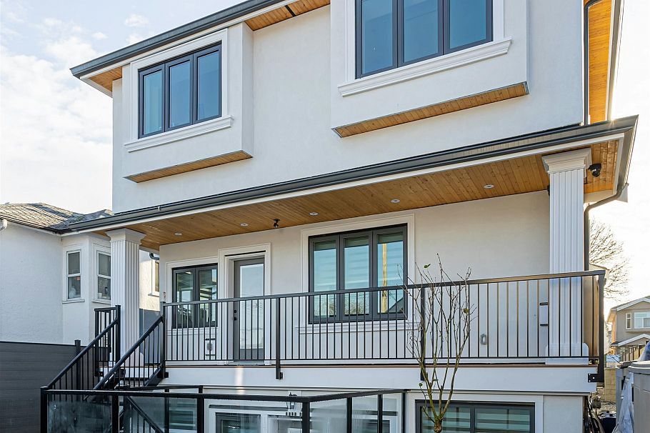 2931 E 28th Avenue Vancouver, BC - 34